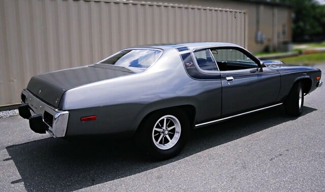 road runner