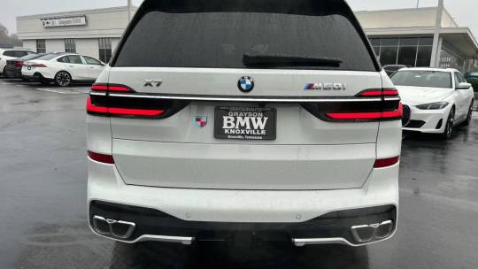 2025 BMW X7