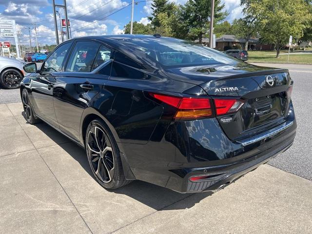 2023 nissan altima 2.5 sr