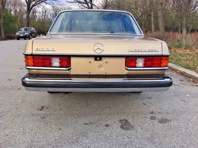 1983 mercedes benz 300d 69k miles arizona rust free car!