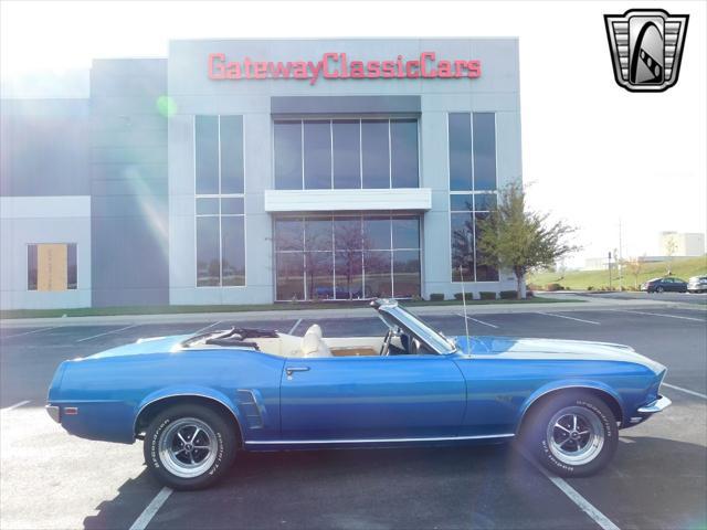 1969 ford mustang base