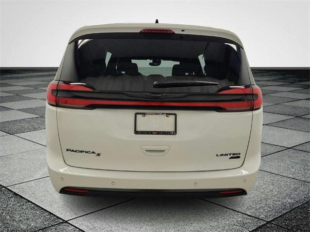2023 chrysler pacifica limited