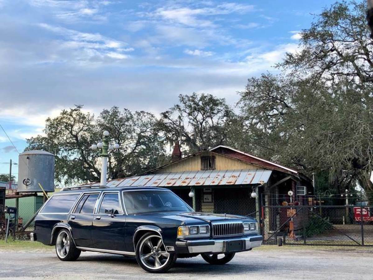 1989 mercury grand marquis colony park wagon automatic 4-speed rwd v8