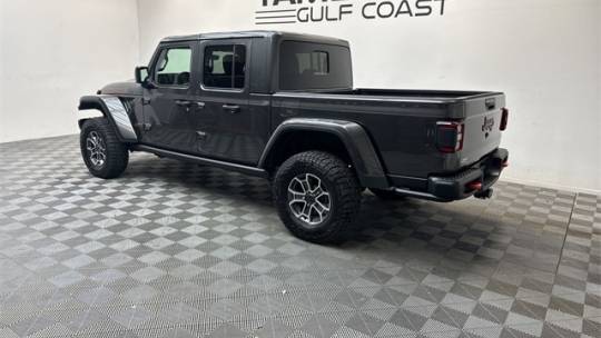 2024 Jeep Gladiator
