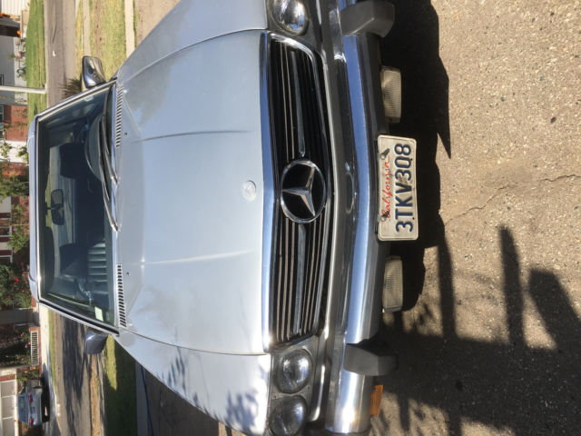 1982 mercedes benz 380 sl convertible and hard top (2 top)