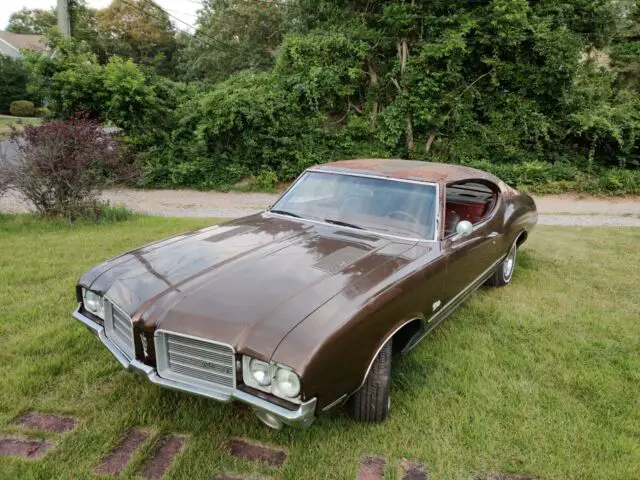 1971 oldsmobile cutlass "s"