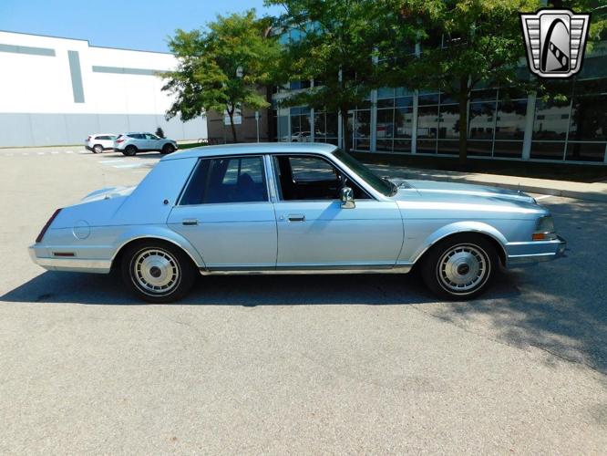 1987 lincoln continental in o'fallon, illinois