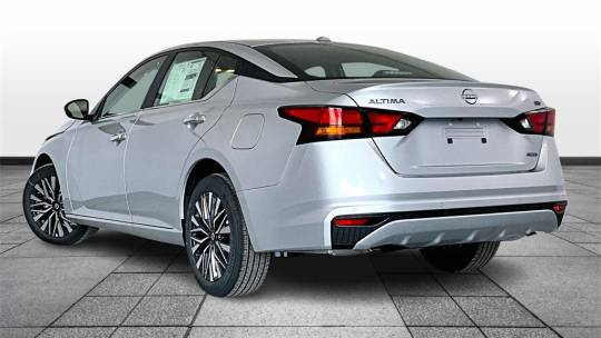2024 Nissan Altima