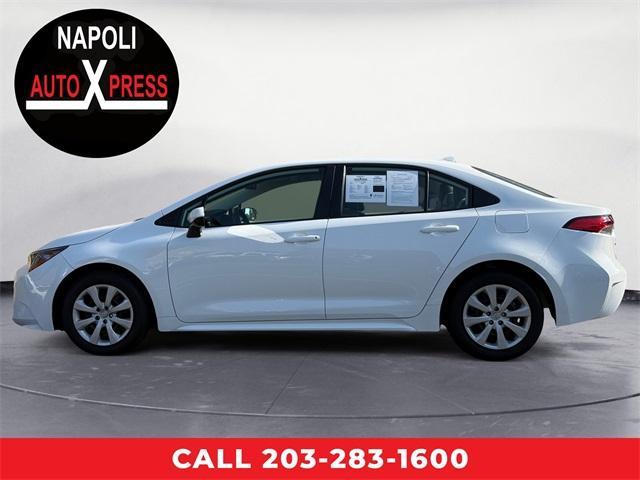 2024 toyota corolla le