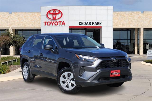 2024 toyota rav4 le