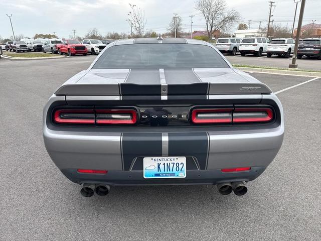 2018 dodge challenger srt 392