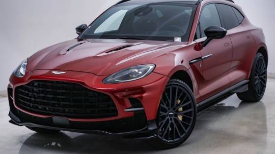 2024 Aston Martin DBX
