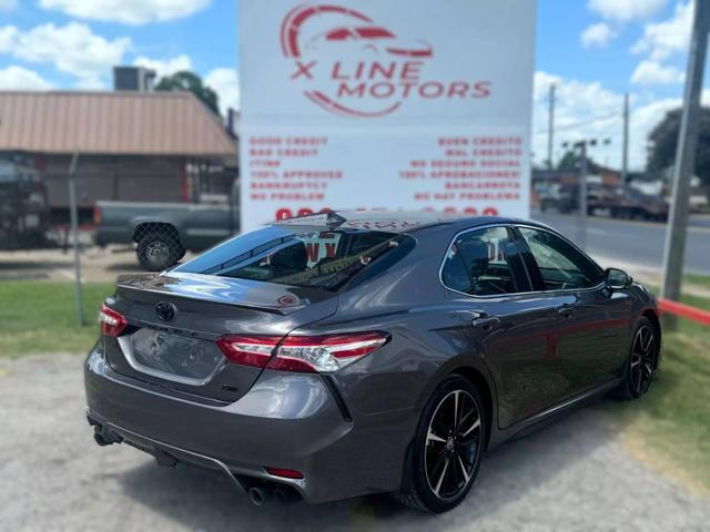 2020 toyota camry xse