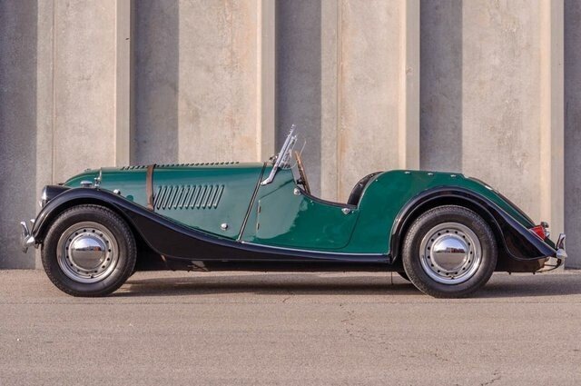1960 morgan plus 4