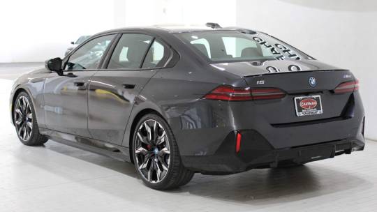 2024 BMW i5