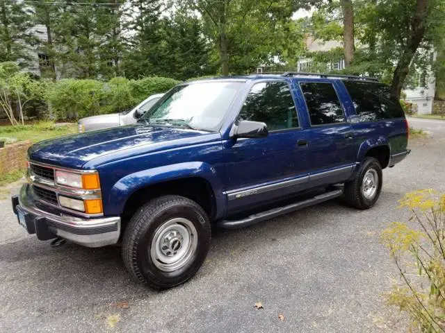 mint 2500 3/4 ton 8 lug suburban
