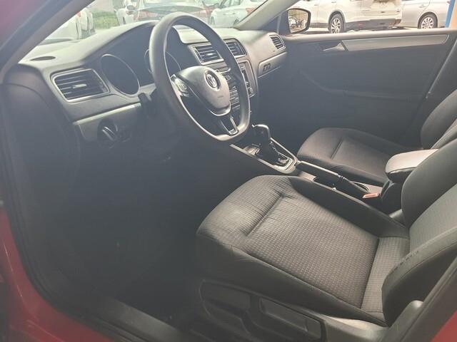 2015 volkswagen jetta man s w/technology