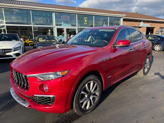 2020 maserati levante base