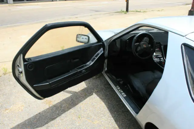 1978 porsche 928 base coupe 2-door 4.5l