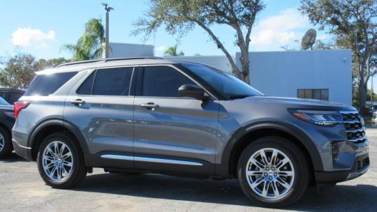2025 Ford Explorer