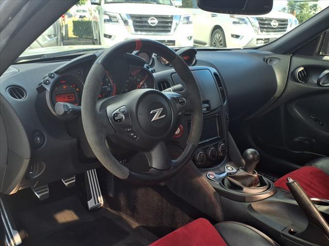 2015 nissan 370z nismo