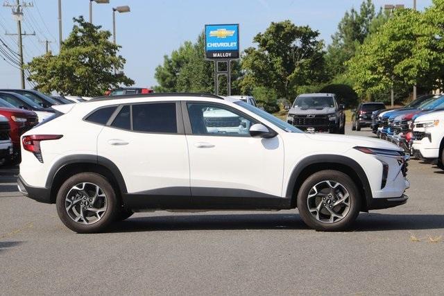 2024 chevrolet trax lt