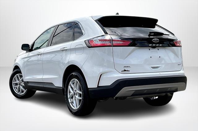 2022 ford edge sel