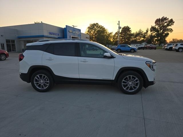 2022 gmc terrain slt