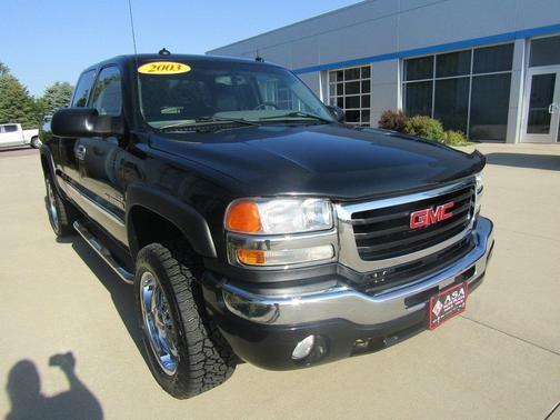 2003 gmc sierra 2500 in dulles, virginia