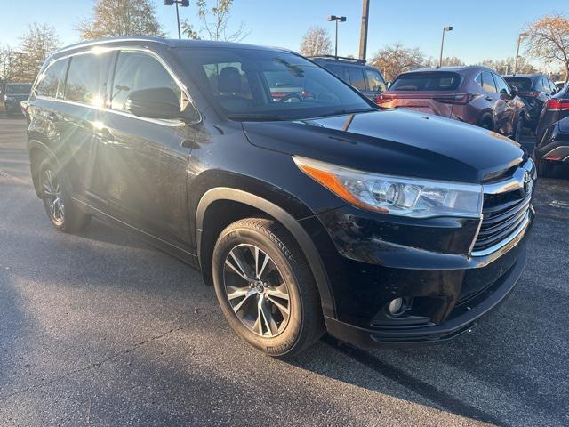 2016 toyota highlander xle