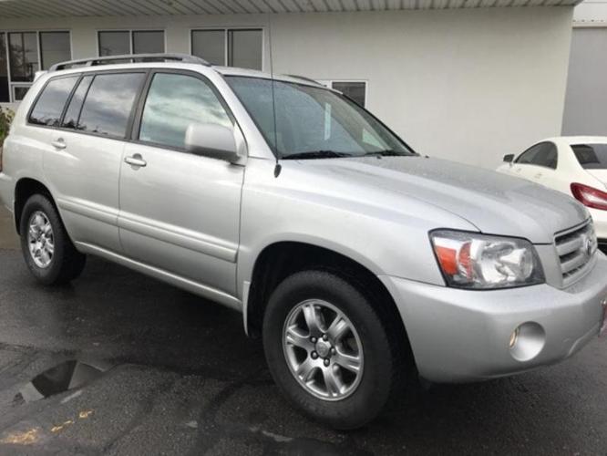 2007 toyota highlander limited awd limited 4dr suv w/3rd row for sale in hollister, idaho