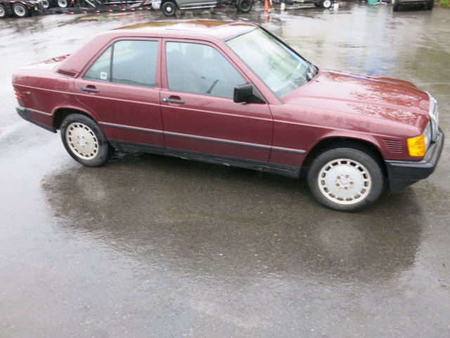 1987 mercedes 190d 2.5 turbo diesel runs & drives awesome