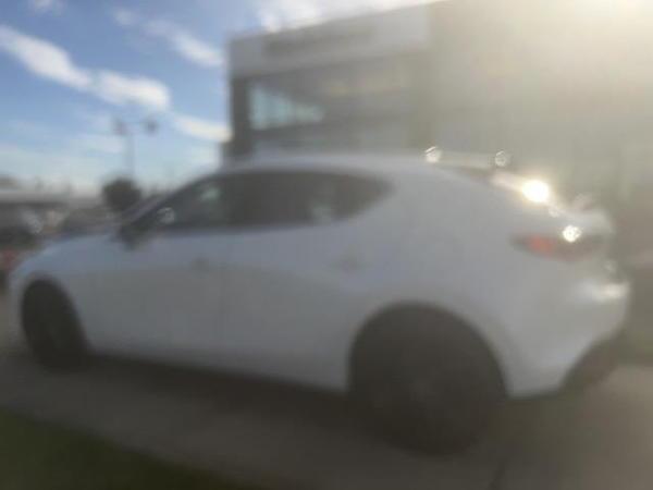 2022 mazda mazda3 hatchback in minneapolis, minnesota