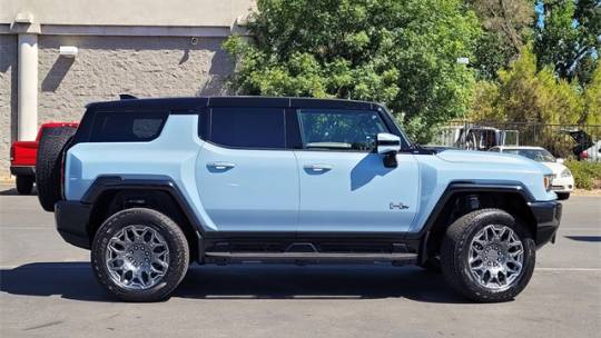 2025 GMC Hummer EV