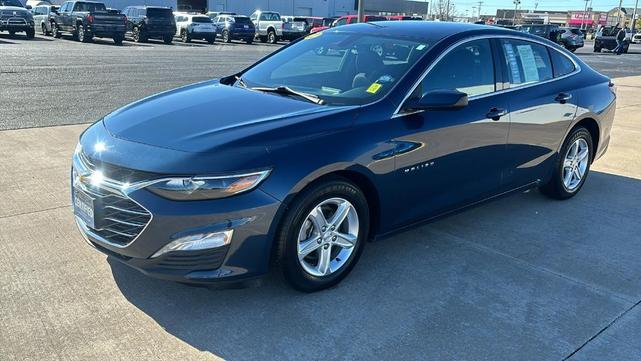 2022 chevrolet malibu lt