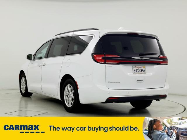 2022 chrysler pacifica touring