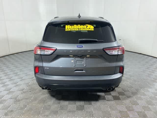 2021 ford escape se