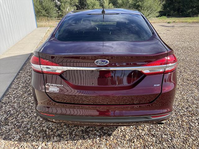 2017 ford fusion se