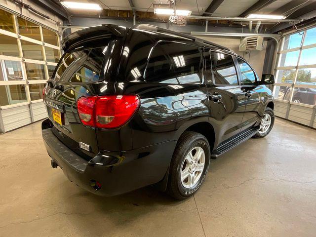 2012 toyota sequoia sr5