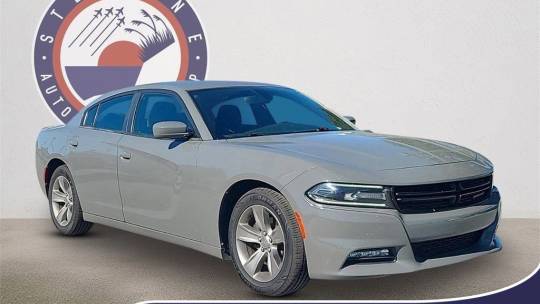 2017 Dodge Charger sxt