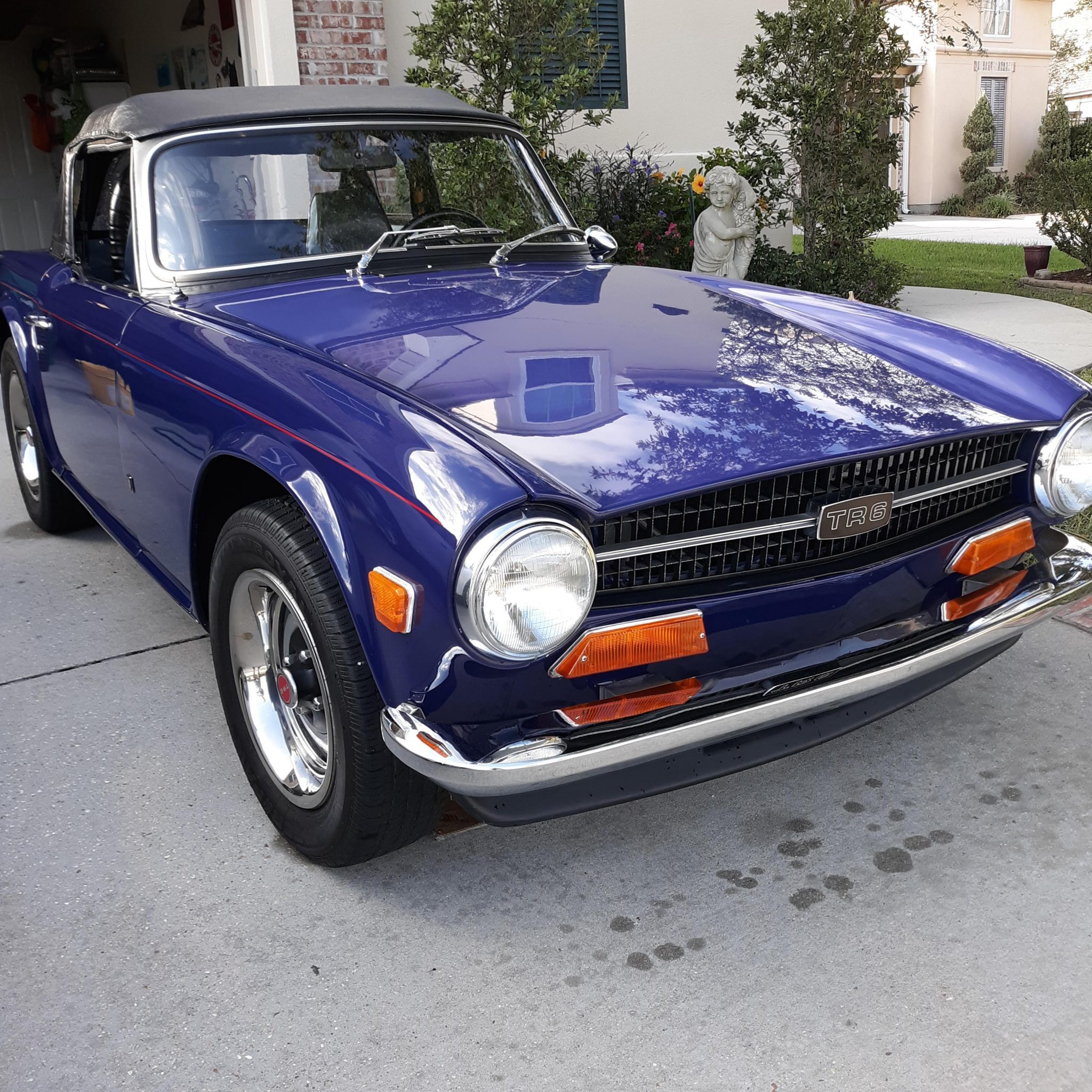 1972 triumph tr6 4-speed w/ overdrive