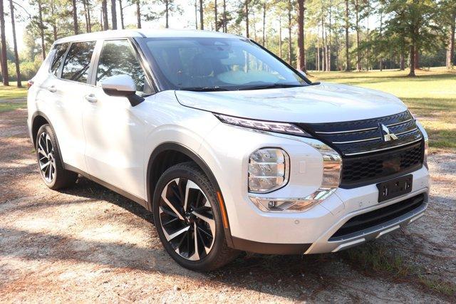 2023 mitsubishi outlander se