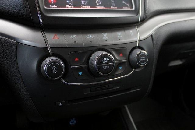 2018 dodge journey crossroad