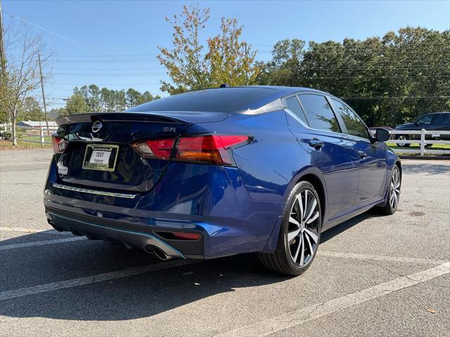 2022 nissan altima sr fwd