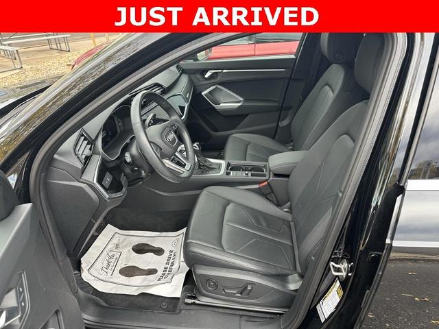 2024 audi q3 45 s line premium