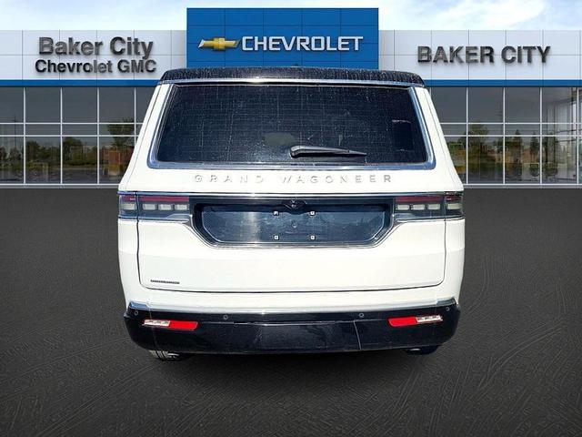 2023 jeep grand wagoneer base