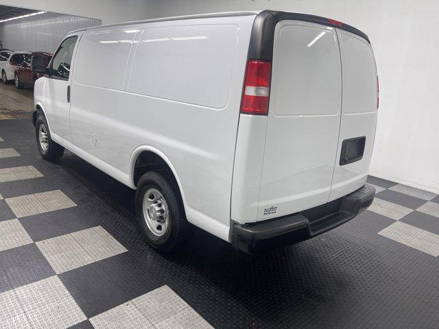 2021 chevrolet express 2500 rwd 2500 regular wheelbase wt