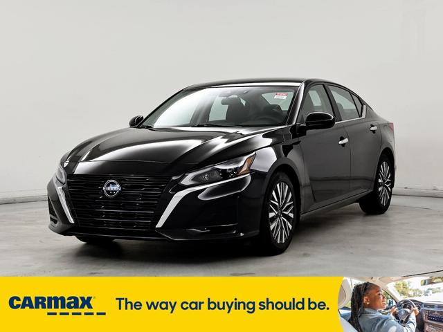 2023 nissan altima sv