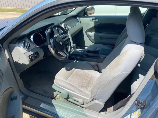 2006 ford mustang premium