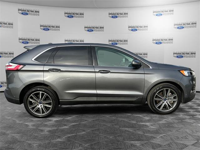 2021 ford edge titanium